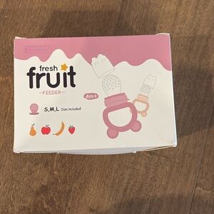 Baby fruit feeder silicone feeder